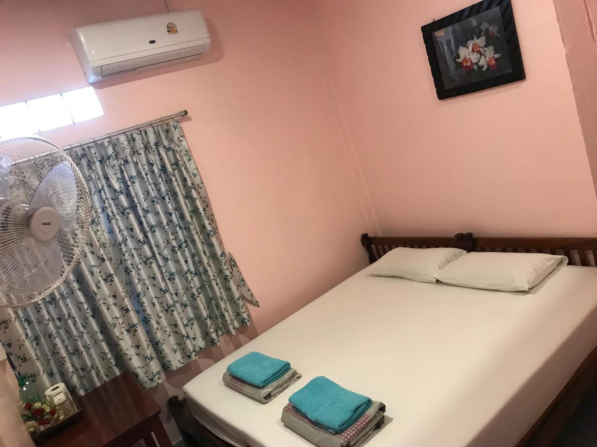 Vitoonguesthouse2Fanrooms & Aircondition Sukhothai Ngoại thất bức ảnh