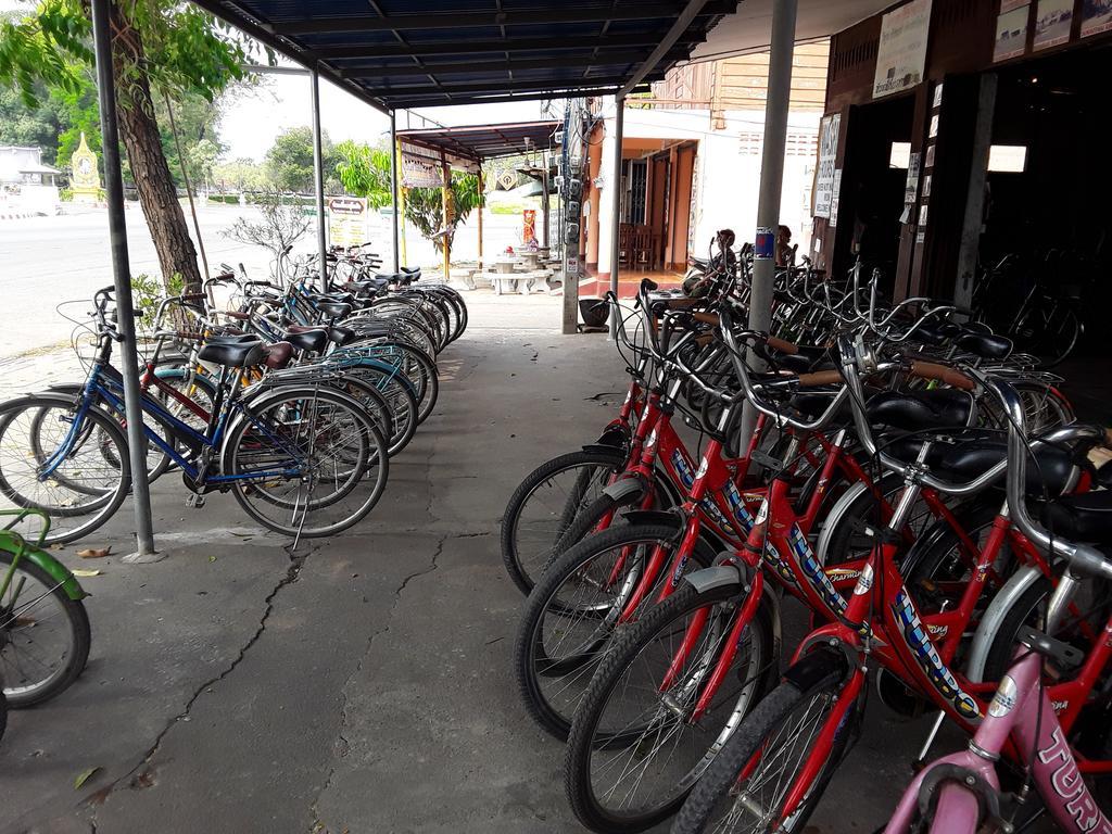Vitoonguesthouse2Fanrooms & Aircondition Sukhothai Ngoại thất bức ảnh