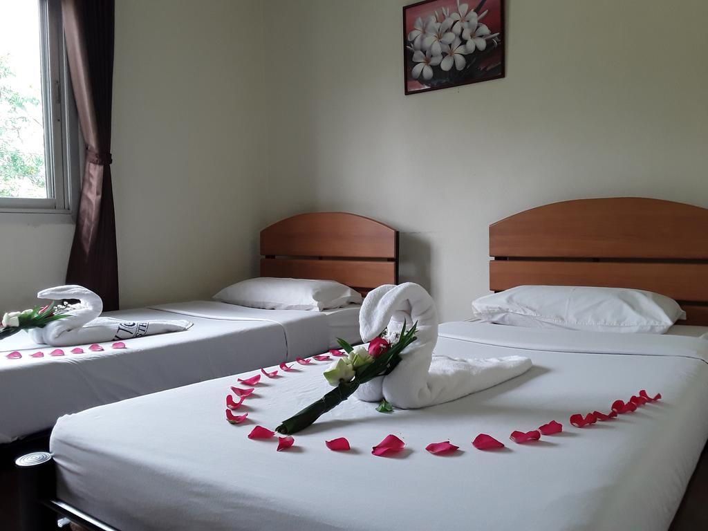 Vitoonguesthouse2Fanrooms & Aircondition Sukhothai Ngoại thất bức ảnh
