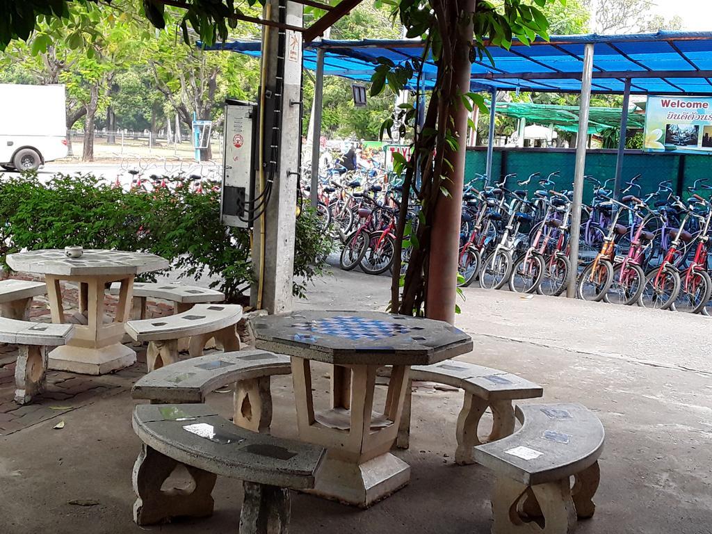 Vitoonguesthouse2Fanrooms & Aircondition Sukhothai Ngoại thất bức ảnh