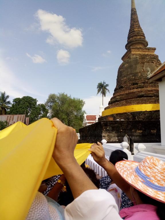 Vitoonguesthouse2Fanrooms & Aircondition Sukhothai Ngoại thất bức ảnh