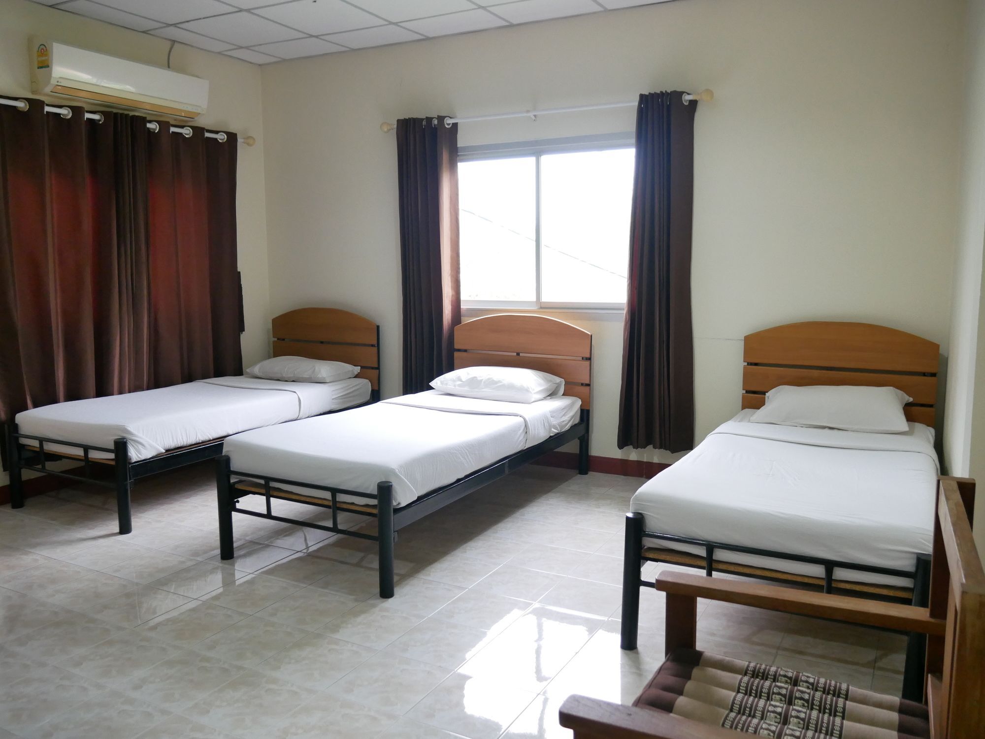 Vitoonguesthouse2Fanrooms & Aircondition Sukhothai Ngoại thất bức ảnh